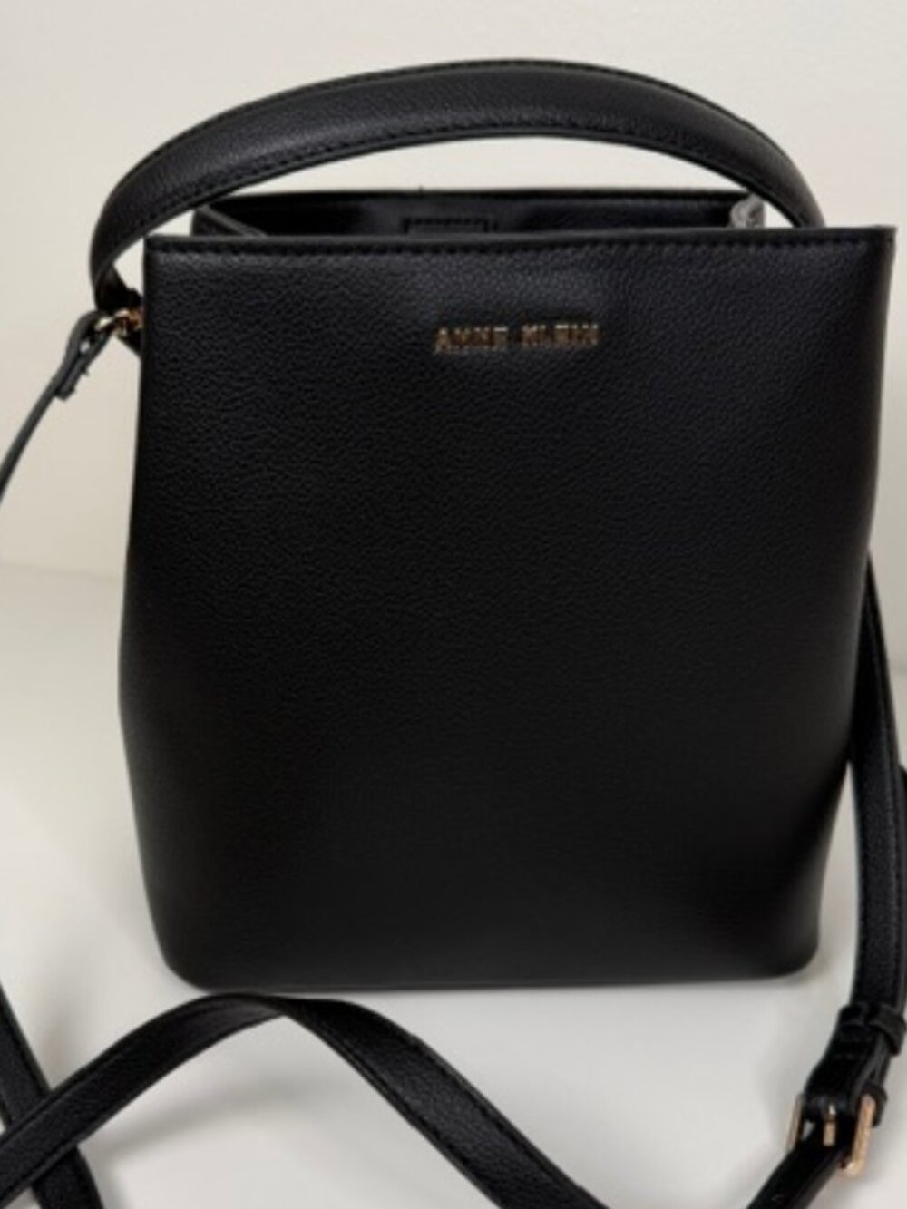Anne Klein Black Top Handle Handbag Purse with Shoulder/Crossbody Strap – Gold H